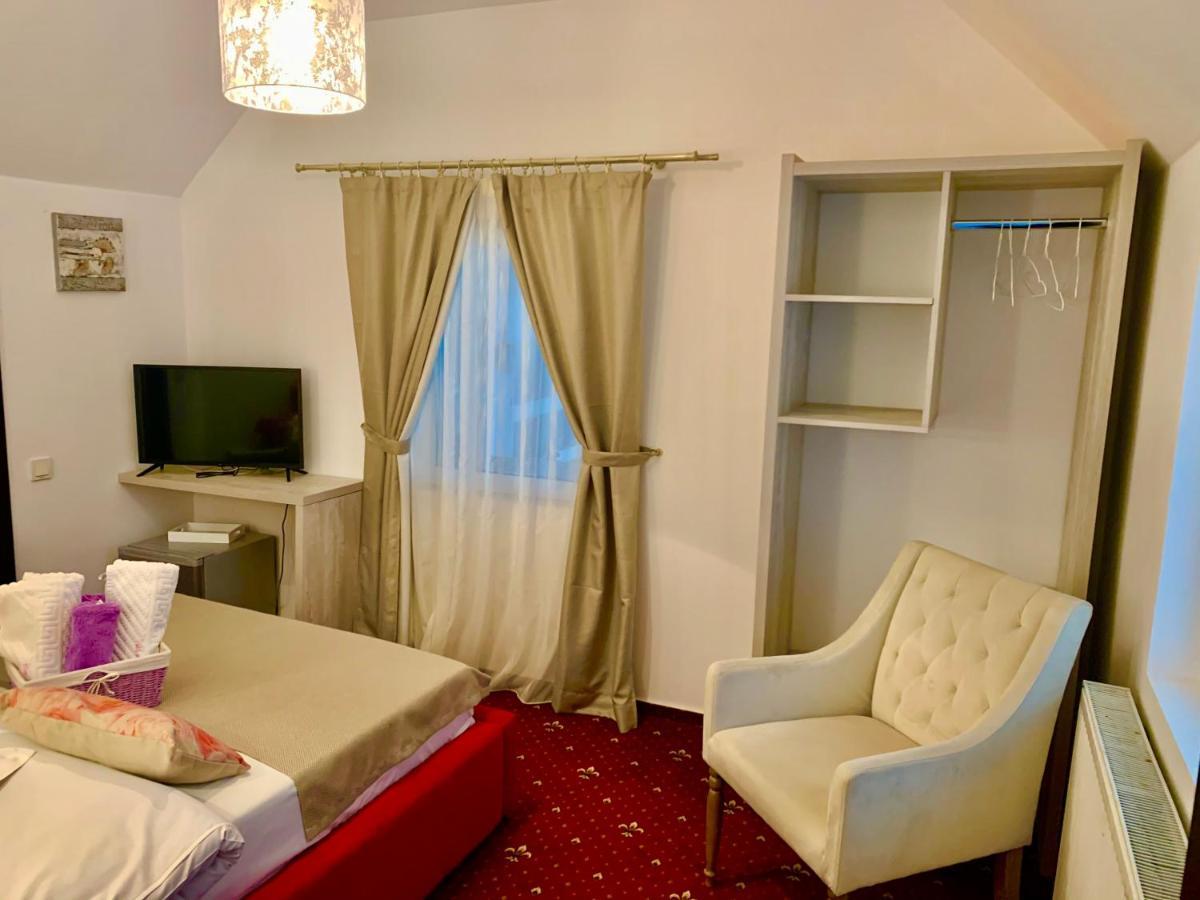 Anelisse Inn Moeciu De Sus Bagian luar foto