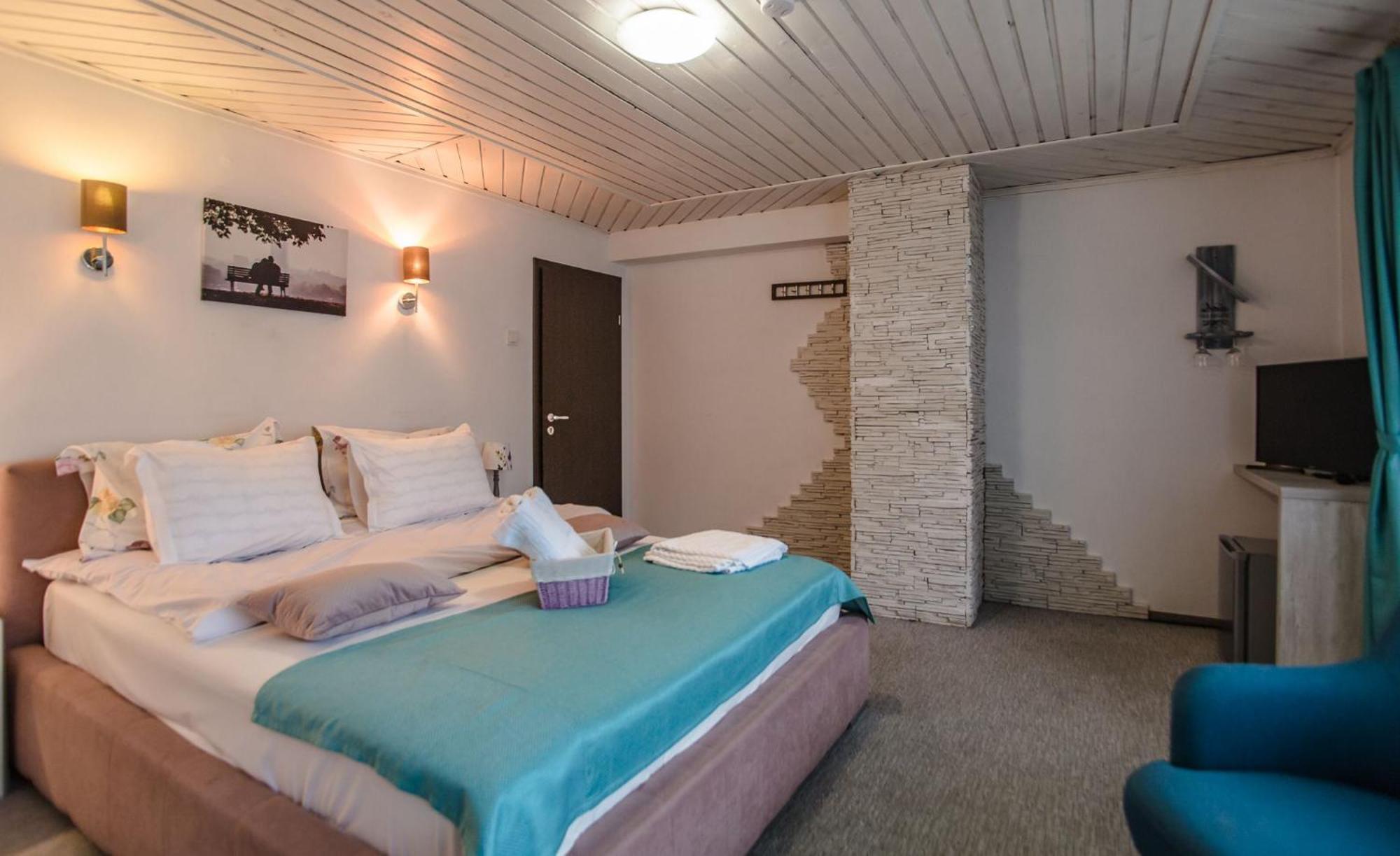 Anelisse Inn Moeciu De Sus Bagian luar foto